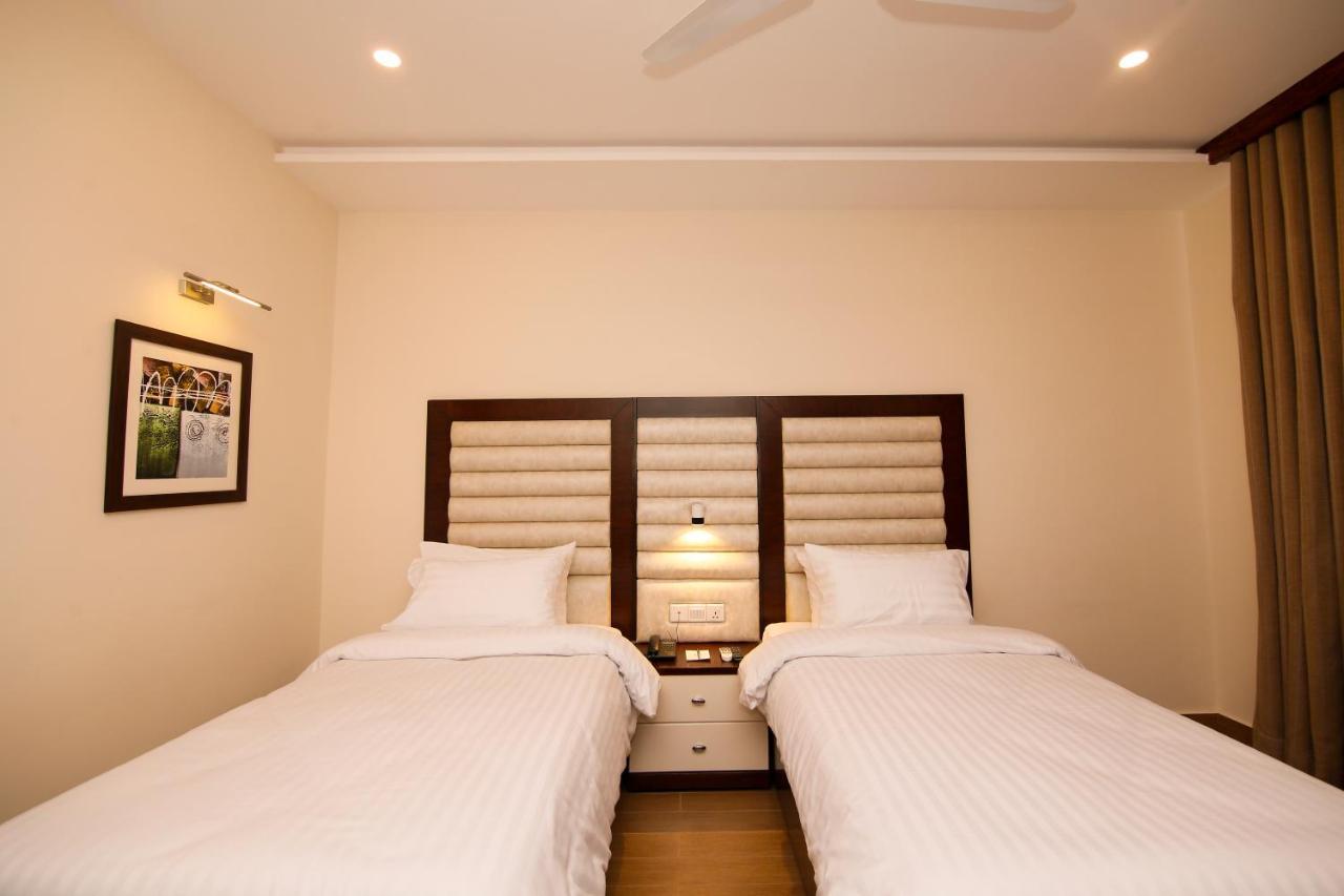 Hotel One Rahim Yar Khan Club Road Buitenkant foto